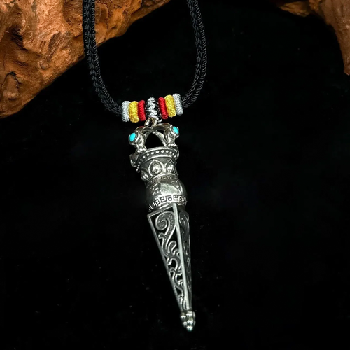 Handcrafted adjustable Langlei Yongkang necklace with Tibetan silver Vajra Scepter pendant. A spiritual gift of Tibetan Buddhism.