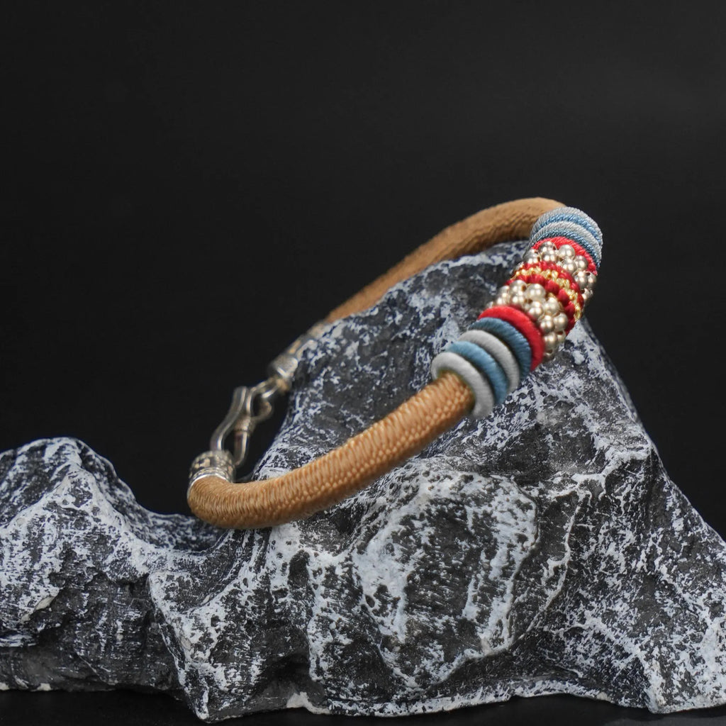 Handmade Tibetan Lucky Knot Bracelet, 925 Silver Clasp, Adjustable Spiritual Protection Amulet for Men & Women, Earthy Energy Jewelry